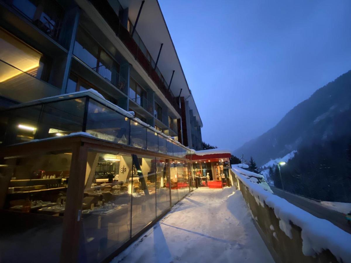 "Quality Hosts Arlberg" Hotel Lux Alpinae Sankt Anton am Arlberg Esterno foto
